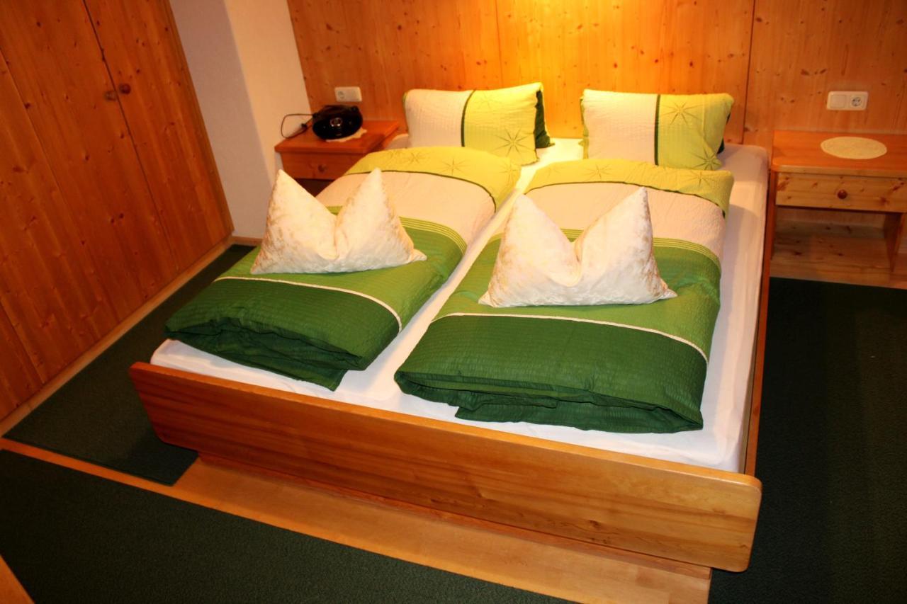 Josef Und Alexandra Ganner Apartment Obertilliach Luaran gambar